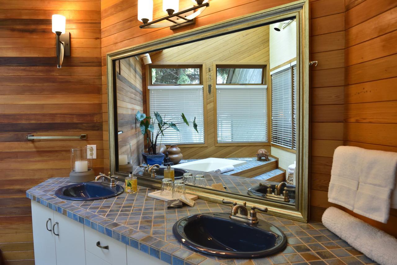 Summerhill Estate House Bed and Breakfast Kelowna Buitenkant foto